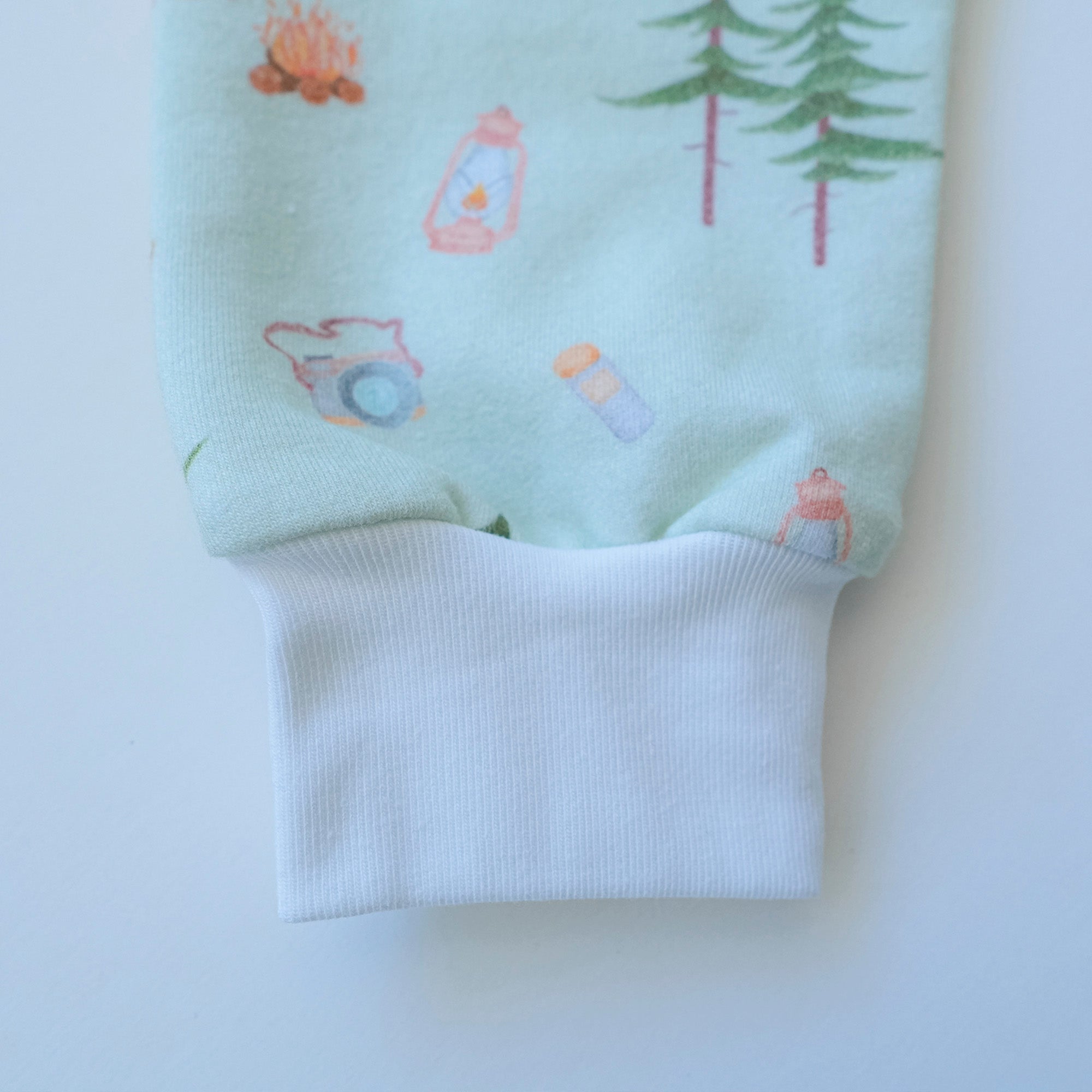 Pijama dos piezas franela Camping