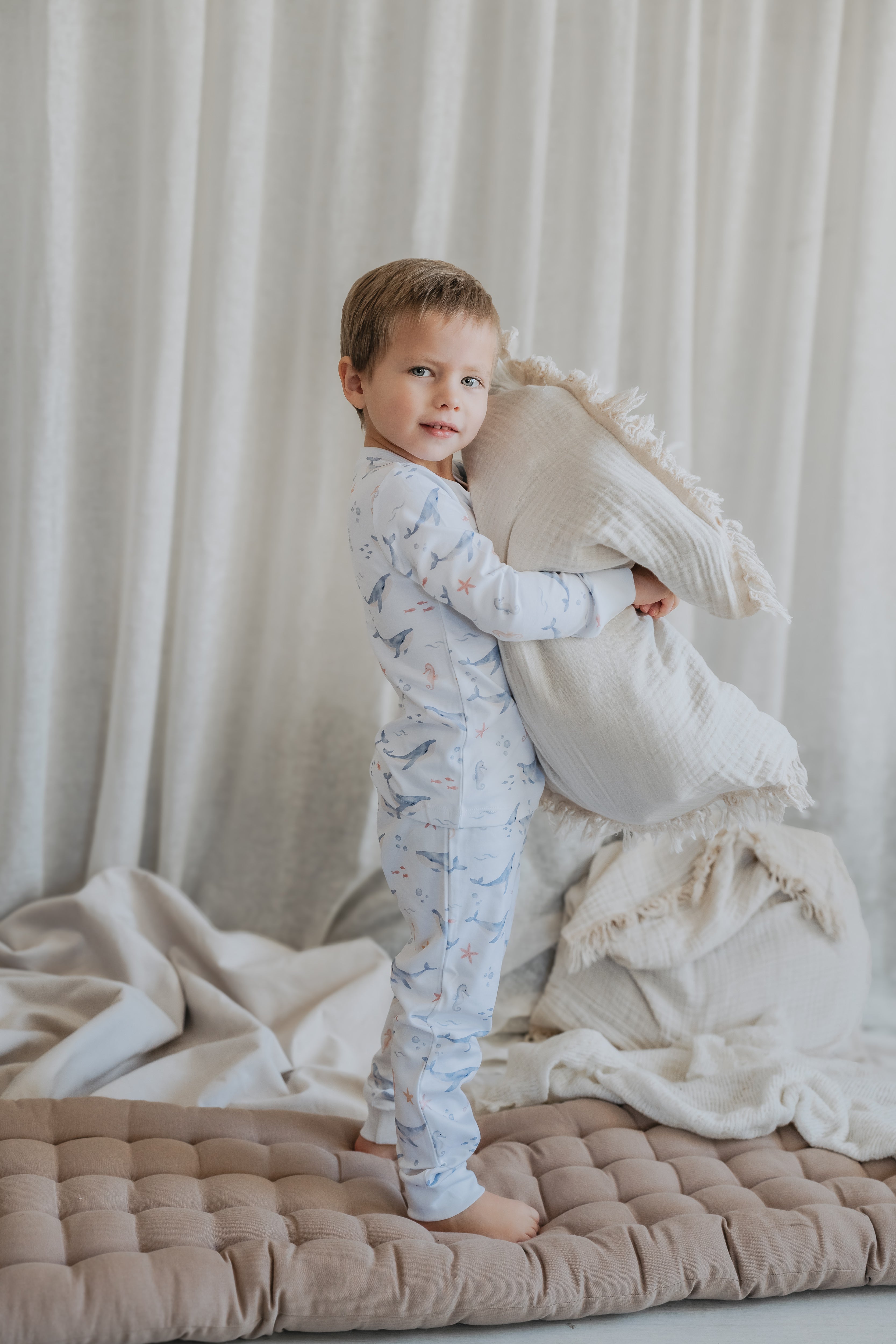 Pijama Infantil Largo Algodón Pima Ballenas | 2 a 8 años